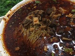 -崇州余荞面(落虹桥店)