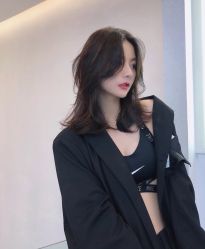 -Hello Lady发型设计