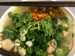 -文山荷鲜居(翠湖店)