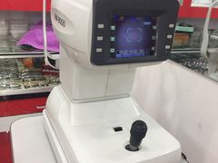 -朱师傅眼镜·蔡司·依视路·尼康(市先进店)