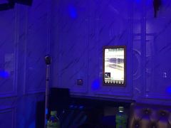 -皇马纯KTV·量贩·聚会(民治店)