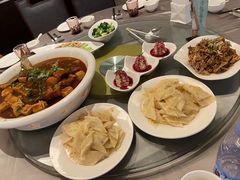 -静之湖湖畔餐厅