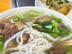 -明姨仔潮汕美食·碳炉猪脚·汕尾牛腩饭·起片鸡煲(起义路店)