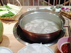 -椰夫人·养生椰子鸡(金沙洲永旺店)