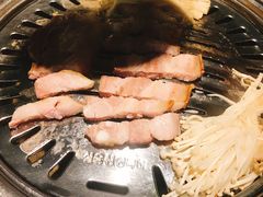 -韩聚屋韩国烤肉餐厅(新北万达店)