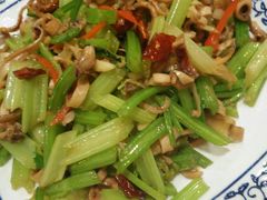 -美味海鲜大排档(明发美食地标店)