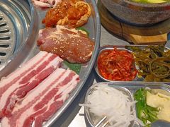 -哈哈碳都·牛肋条无限自助烤肉(台江万达店)
