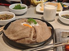 -海底捞火锅(新松江路生日主题店)