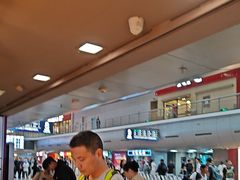 -麦当劳(西客站店)