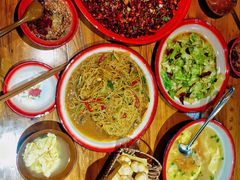 -先启半步颠·川菜小炒