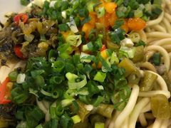 武汉热干面-文叔·湖北名小吃·小龙虾(黄贝岭地铁站店)