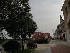 -蓝精灵乐园·世茂精灵之城主题乐园