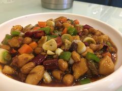 宫保鸡丁-旺仔家常菜生煎包(马端街店)