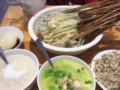 -嘉州叶婆婆钵钵鸡(建设路店)