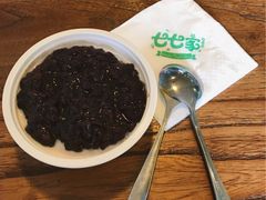 红豆双皮奶-七七家的糖水店(南湾街1号店)