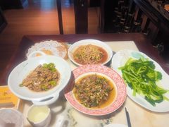 -蔼若春.传承三十年云南菜(金碧公园店)