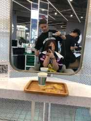 -PE SALON 