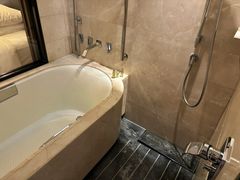 -舟山希尔顿酒店