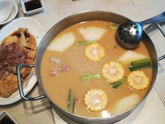 -肥仔文澳门猪骨煲(南京西路店)