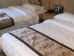-江门古兜温泉小镇