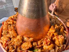 -炉小二铜锅牛蛙•川湘菜(三里屯店)