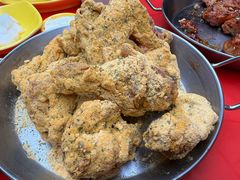 -BHC炸鸡(明洞总店)