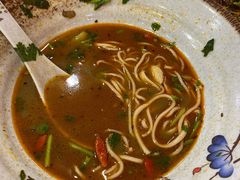 -金杨拉面王小吃面馆·牛三宝面·红烧牛肉粉