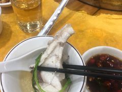 -濠轩阁特色生蚝火锅(水湾路店)