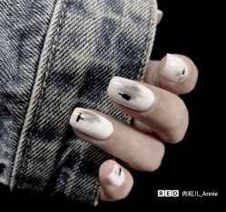 -Pink You美甲美睫纹绣定制中心