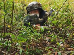 -崇明岛拓展训练真人CS镭战基地