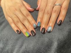 -悦指间美甲美睫