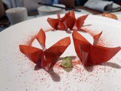 -映水芙蓉(长宁来福士店)