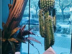 -清真·卡德尔大叔新疆主题餐厅(龙汇路店)