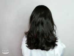 -变画·发型STUDIO