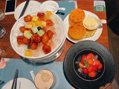 冰镇鲜果咕咾肉-大树餐厅(益田假日店)