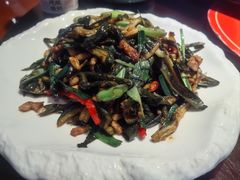 -魏铭鱼头捞饭(晋阳路店)