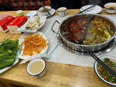 -田村·酸汤鲜牦牛肉火锅(布达拉宫广场店)