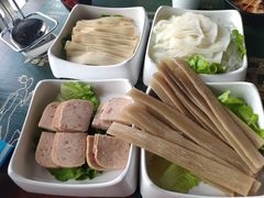 -龙虾风暴(松江店)