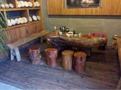 iphone_upload_pic-香巴拉云南餐厅(华莱坞店)