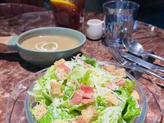 凯撒沙拉-Let'sBURGERplus·非常创意汉堡(三里屯店)