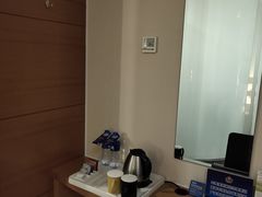 -北京望京华彩智选假日酒店