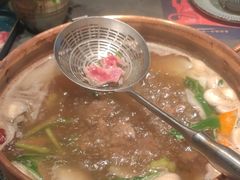 -牛村来人潮汕牛肉火锅(西单店)