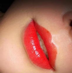 -轻妆Feel·半永久纹眉眼线