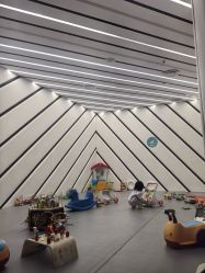 -奈尔宝·儿童乐园·亲子餐厅(华采天地店)