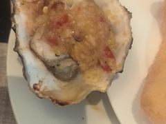 -东方红海鲜百汇(国际大厦店)