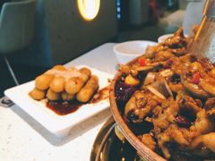 -老佛爷铜炉蛙锅(海岸城店)