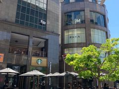 -星巴克臻选(北京世贸天阶店)