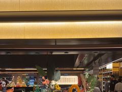 -钱小奴海鲜自助黑金店(杭州滨江龙湖店)
