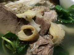 马帮牛汤锅-醉云喃