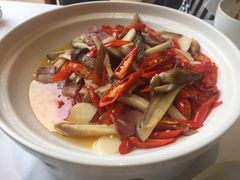 -黔蘑菇四季餐厅(观山湖店)